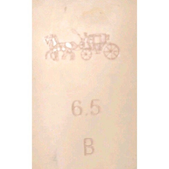 COACH Bowery Black Patent Cap Toe Soft Lambskin Pumps Kitten Heels Gold Sz 6.5 B - Picture 4 of 10